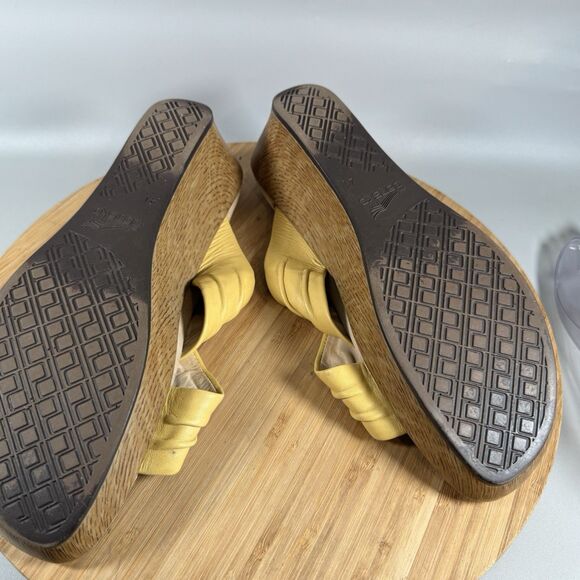 Dansko Avalon Criss Cross Wedge Leather Yellow Womens EU 41 US 10.5-11 Sandals - Picture 5 of 6